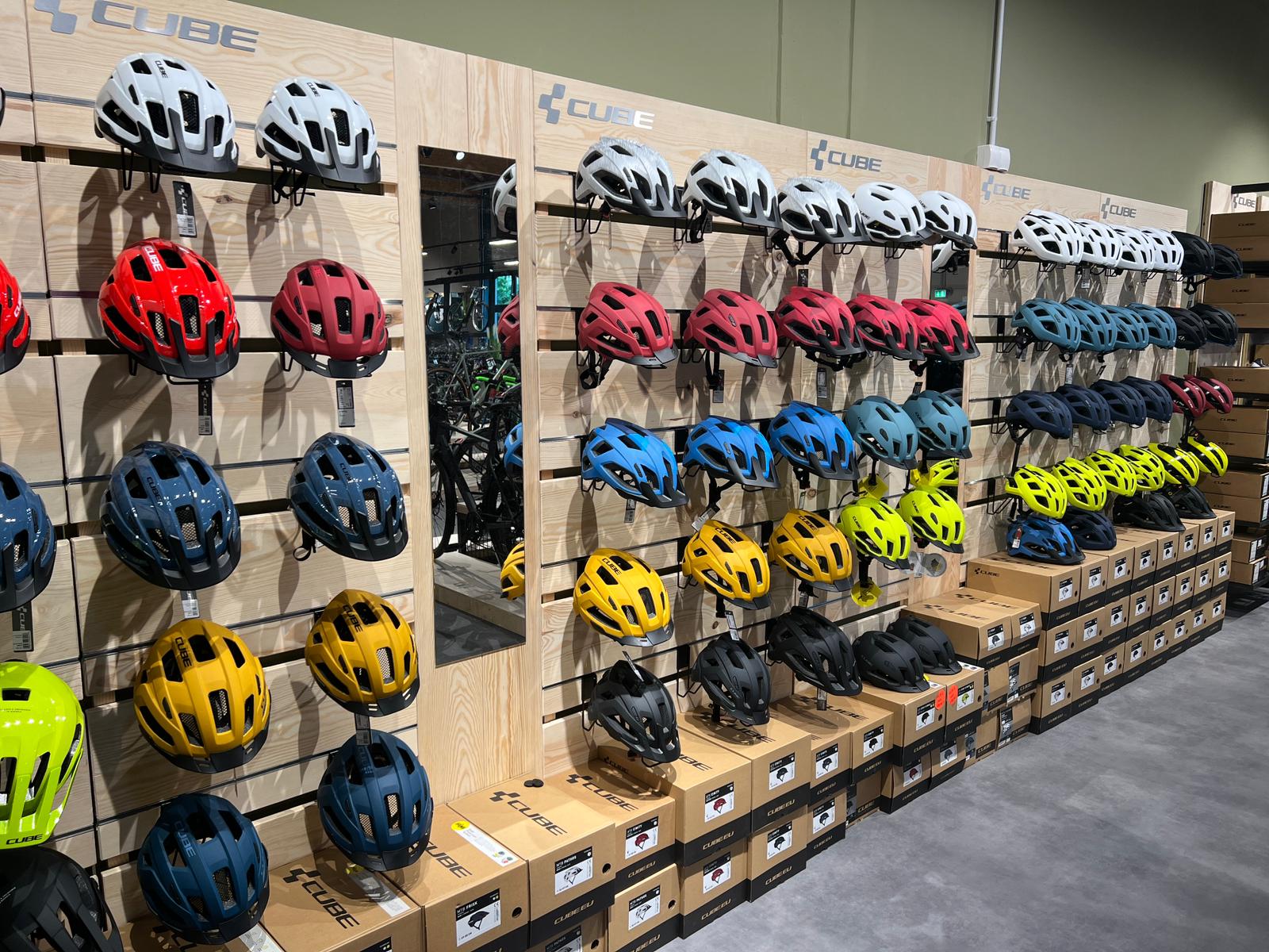 Große Auswahl an Fahrradbekleidung im Store